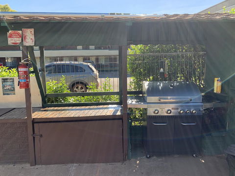 Pine Tree Motel - ACT Tourism 4