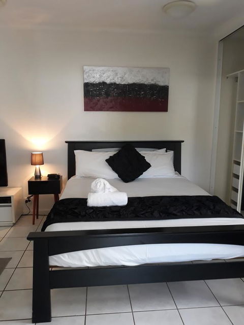 Central Studio, Darwin CBD Northern Territory - ACT Tourism 1