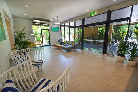 Palms City Resort - ACT Tourism 21