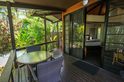 Palms City Resort - ACT Tourism 31