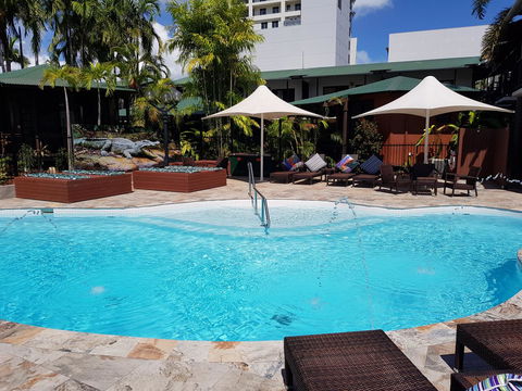 Palms City Resort - ACT Tourism 1