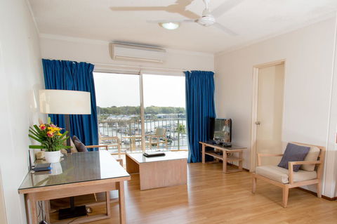Cullen Bay Resorts - ACT Tourism 2