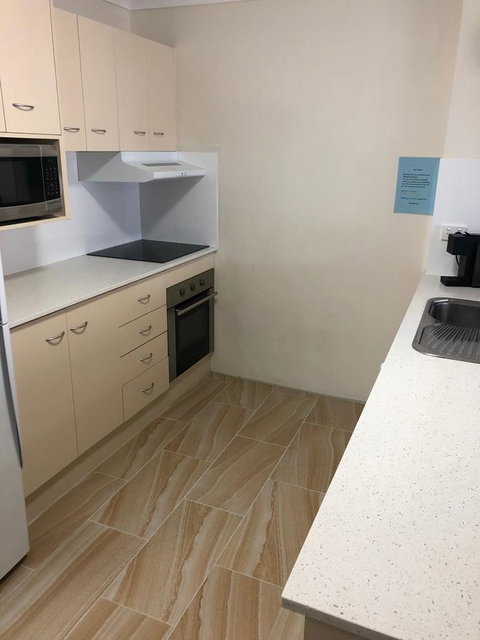 Beaches Serviced Apartments - ACT Tourism 11