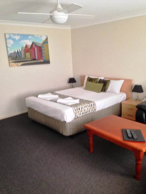 Beaches Serviced Apartments - ACT Tourism 36