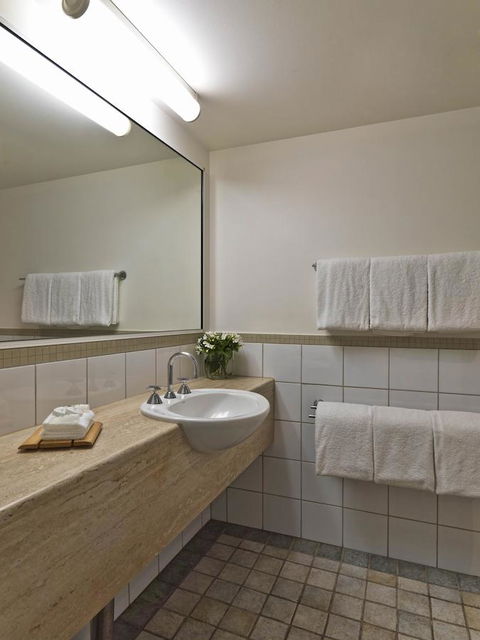 Travelodge Resort Darwin - ACT Tourism 15