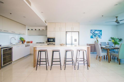 ZEN BY THE WATER - Esplanade Darwin Retreat - ACT Tourism 21