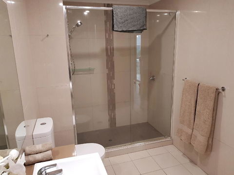Darwin-Ocean Views, Tropical Getaway, Pool & Aircon - ACT Tourism 15
