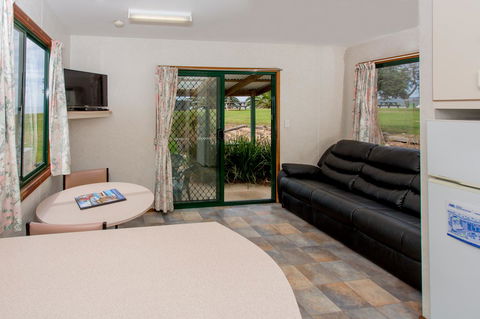 Ingenia Holidays Eden Beachfront - ACT Tourism 3