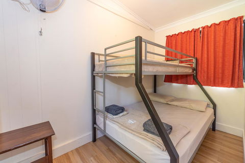 Oasis Tourist Park - ACT Tourism 15