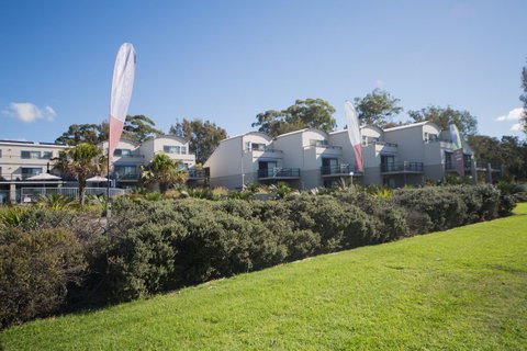 Corrigans Cove - ACT Tourism 21