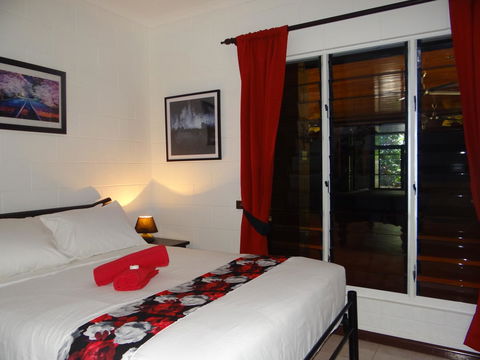 DARWIN'S SHADY ACRES RETREAT - ACT Tourism 36
