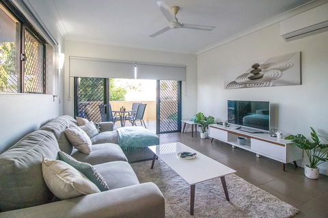 ZEN QUEST - The NOMADS PAD Near Nightcliff Markets & Sunset Foreshore - ACT Tourism 2