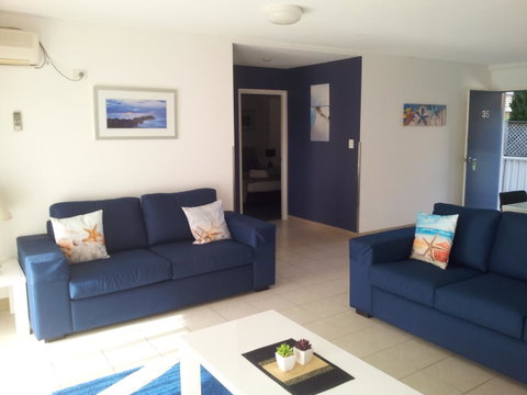 Nelson Bay Breeze - ACT Tourism 38