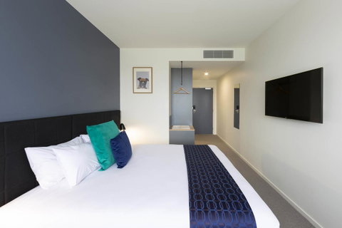 Mantra MacArthur Hotel - ACT Tourism 16