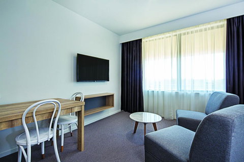 Mantra MacArthur Hotel - ACT Tourism 14