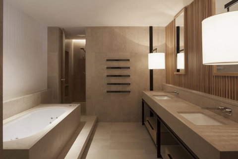 Hotel Realm - ACT Tourism 19