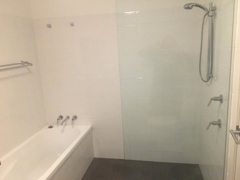 Lennox Holiday Apartments - ACT Tourism 29