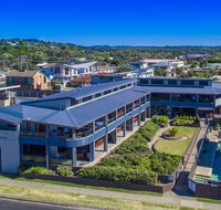 Lennox Holiday Apartments - ACT Tourism