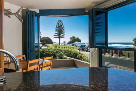 Lennox Holiday Apartments - ACT Tourism 1