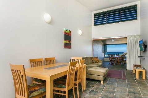 Lennox Holiday Apartments - ACT Tourism 31