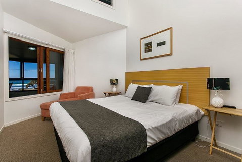 Lennox Holiday Apartments - ACT Tourism 27