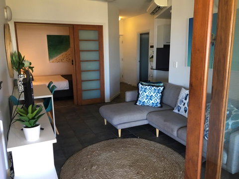 Lennox Holiday Apartments - ACT Tourism 20