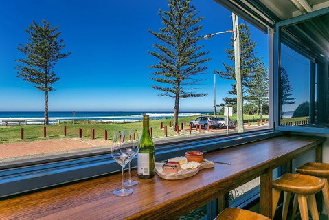 Lennox Holiday Apartments - ACT Tourism 37