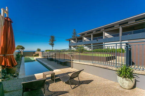Lennox Holiday Apartments - ACT Tourism 5