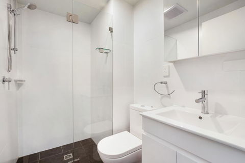 Bondi Beach Studio Suite 3 - ACT Tourism 3