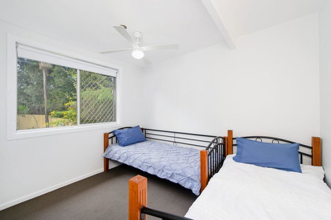 BONNY BEACH HOUSE - Holiday Accomodation With Pool - ACT Tourism 3