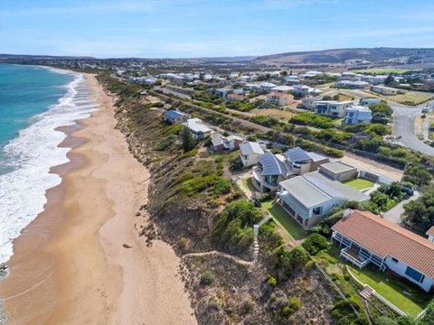 Boomer Beach Retreat - Pet-Friendly - WiFi - ACT Tourism 2
