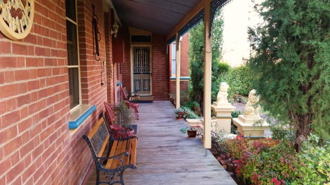 Boutique Motel Sefton House - ACT Tourism 2