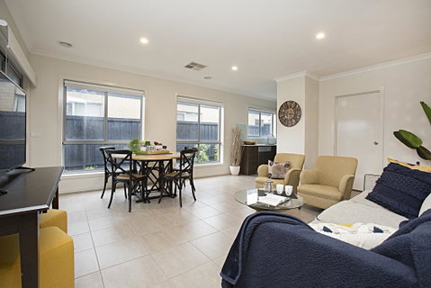 BOUTIQUE STAYS - Gumflower - ACT Tourism 0