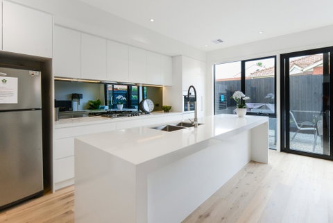 Boutique Stays - Murrumbeena Place 2 - ACT Tourism 3