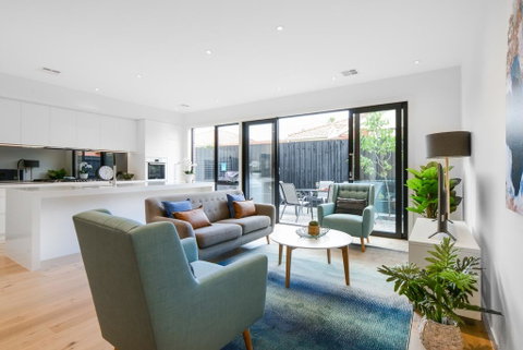 Boutique Stays - Murrumbeena Place 2 - ACT Tourism 1