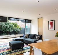 Bradman Modern Style a Walk to MCG Swan St CBD - ACT Tourism