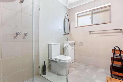 Braeside Cabin One - Pinkwood - ACT Tourism 1
