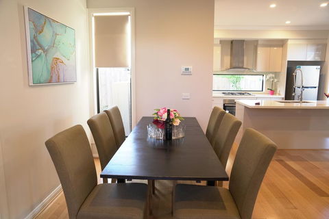 Brand New House Near Box Hill - ACT Tourism 3