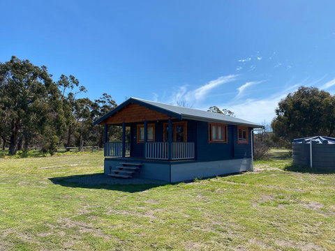 Bretts Rest - ACT Tourism 0