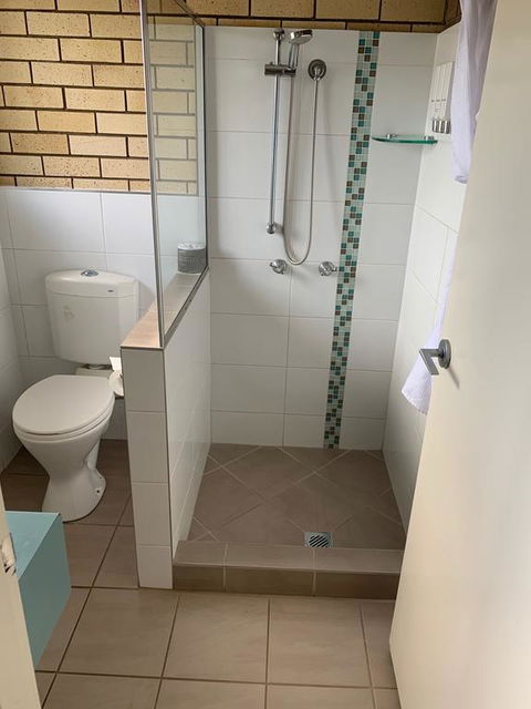 Bridge Street Motor Inn - ACT Tourism 1