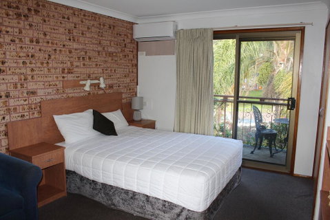 Bridge View Motel - ACT Tourism 2