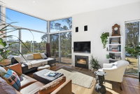 Bristlebird - Beach 650m Pets Fireplace Linen 4 bdrm WiFi