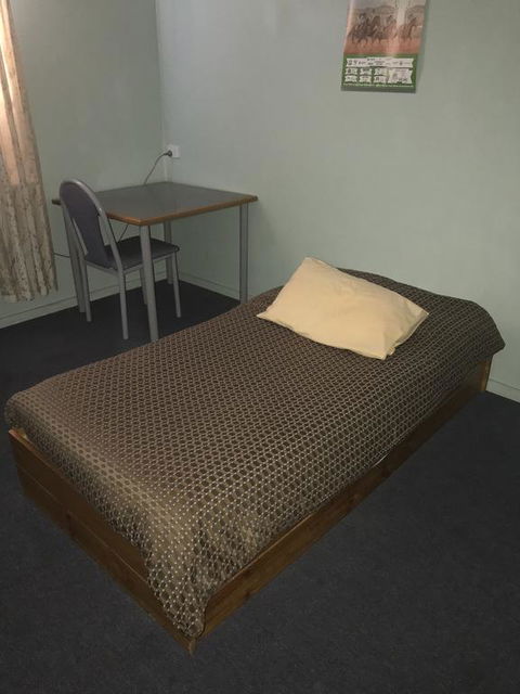 Broken Hill Tourist Lodge - ACT Tourism 1