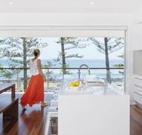 Bujerum Apartments on Burleigh - ACT Tourism