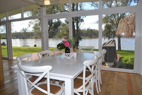 Bundalong Waterfront- 28 Graham Ave, Bundalong - ACT Tourism 1