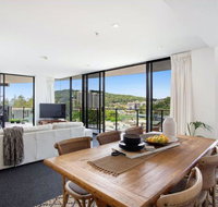 Burleigh Beach 2 Bedroom Apartment - ACT Tourism
