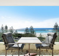 Burleigh Heads Private 2 Bed Ocean View - ACT Tourism