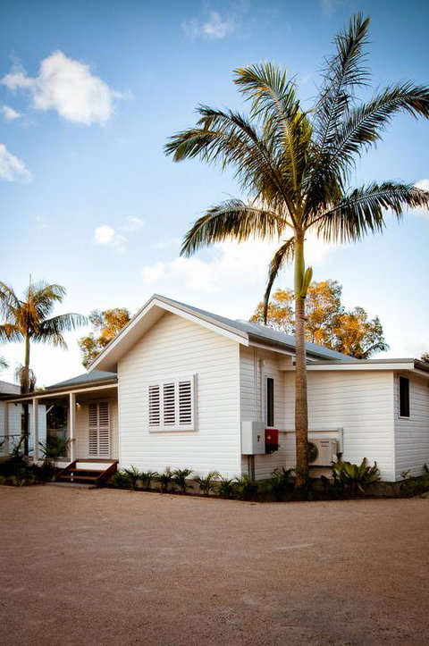 Byron Palms Guesthouse - ACT Tourism 3