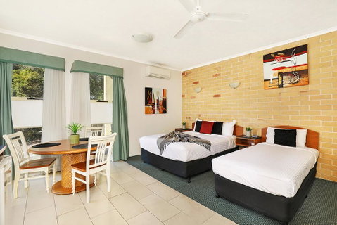 Caboolture Riverlakes Boutique Motel - ACT Tourism 3