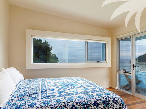 Cair Paravel At Seal Rocks - ACT Tourism 1